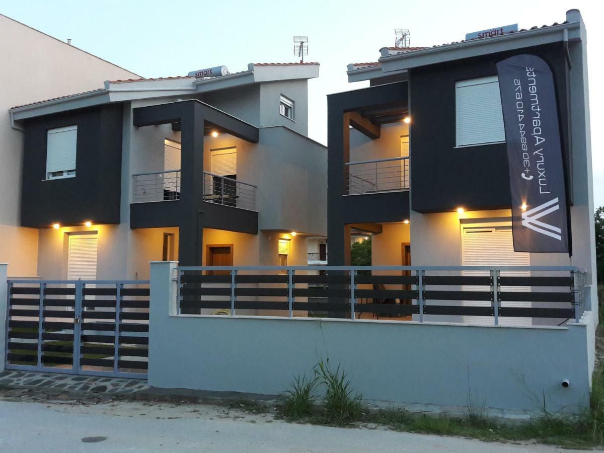 V Luxury Apartments Siviri Exteriér fotografie