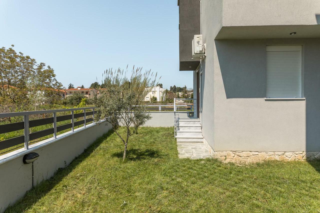 V Luxury Apartments Siviri Exteriér fotografie